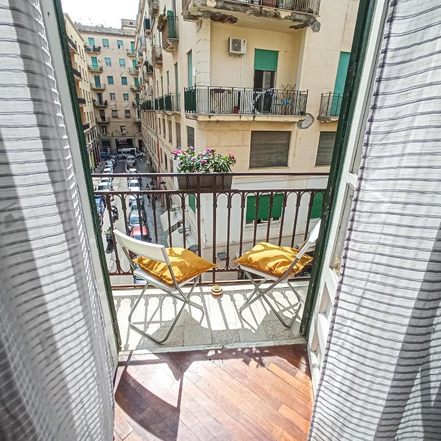 B&B Bandiera 77 Palermo Kültér fotó